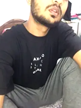 ShayanLK on StripChat