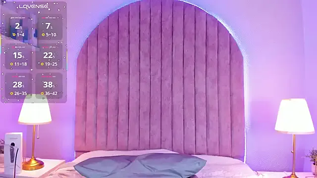 ShaylaDavis — RUB YOUR PUSSY