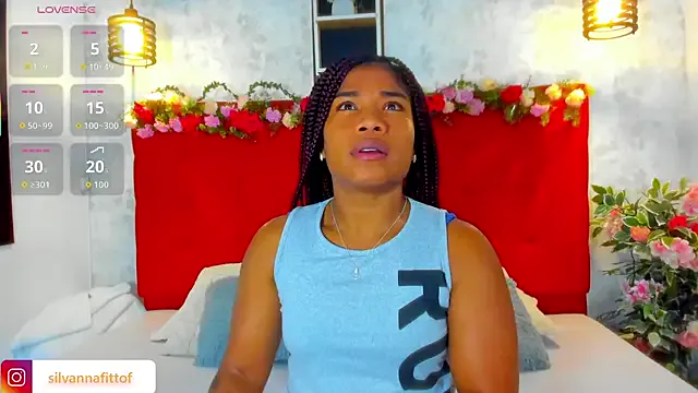 SilvannaFit on StripChat