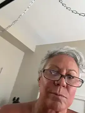 SilverRain_ — Finger my pussy hard