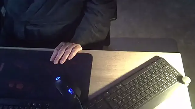 Silvia2277 — PLAY NAKED