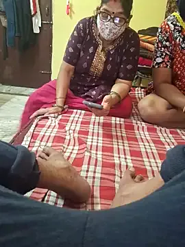 sivani_asha on StripChat
