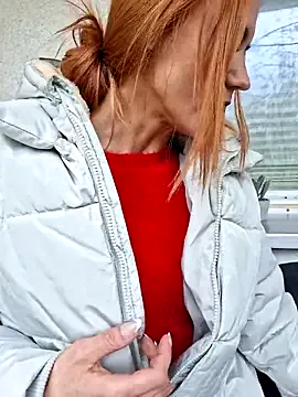 SlimBellaOfficial —  PUSSY Flash 