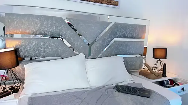 Slut_Milf_ on StripChat