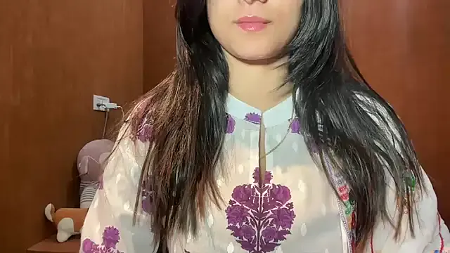 Smiley_Girl01 — HELLO HELLO M BACK