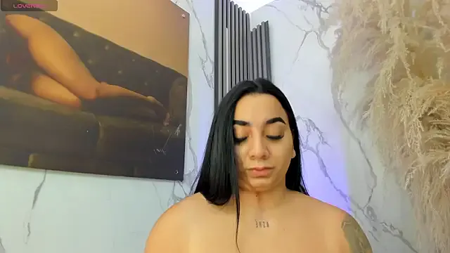 sofhiaa_adaams on StripChat