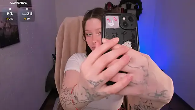 Sofi_Spark on StripChat