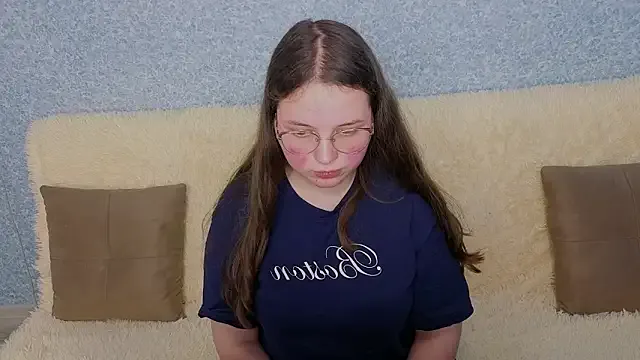 SofiDreamm — put on sexy stockings