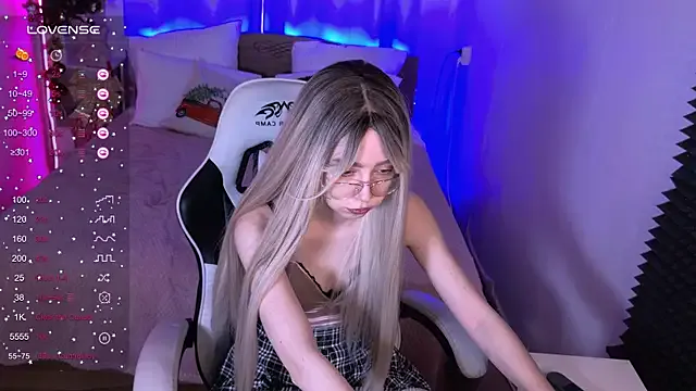 sofiisun on StripChat