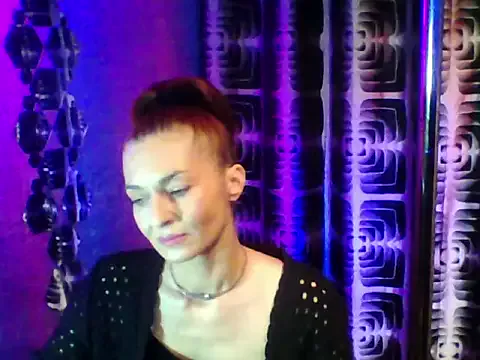 Soniakiss on StripChat