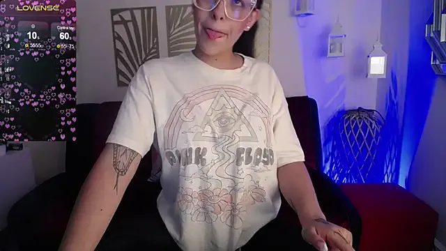 spicydollx — Get me naked + finger my pussy