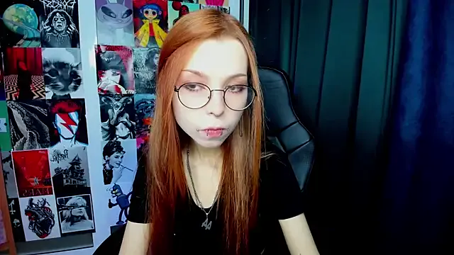 Star_Tarra — tell me something embarrassing, Tarra