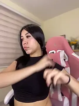 Starliee__ on StripChat