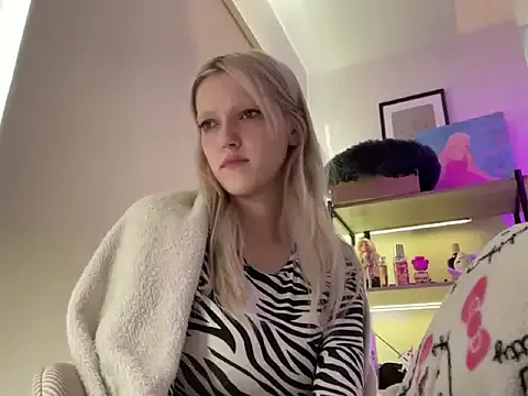 StellinaLuna — spin around itself