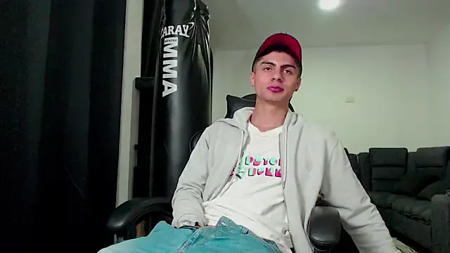 Stiven_CL on StripChat