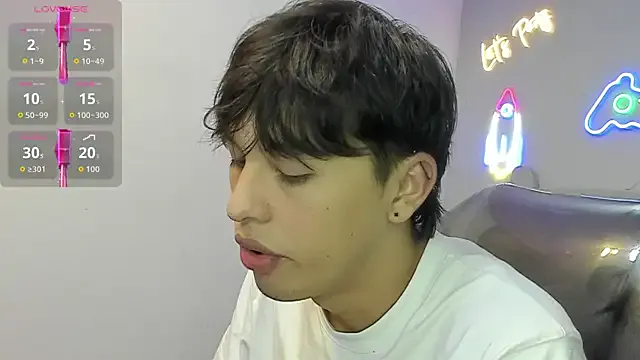 StiwenTwink on StripChat
