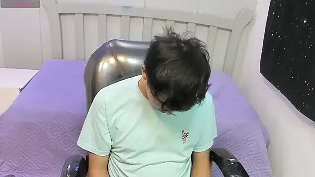StiwenTwink on StripChat