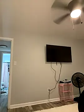 strip4faith on StripChat