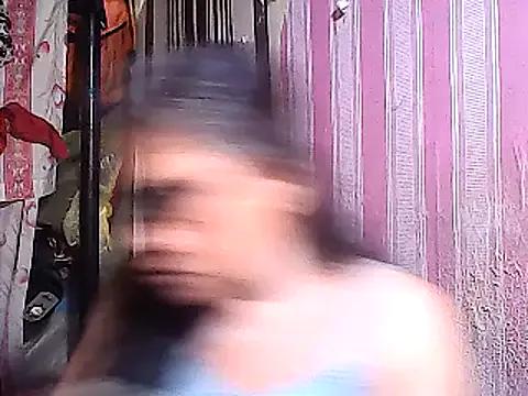 Freechat sweetsosie18 on StripChat
