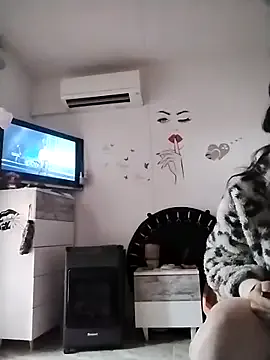 SweetSun69 on StripChat