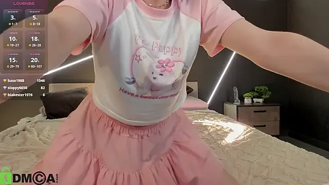 T-Rinni — Masturbate in your panties