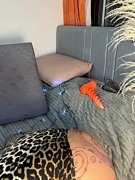 Talia_Foxx on StripChat