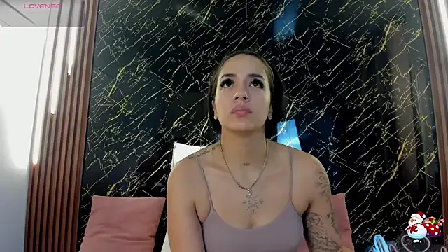 Tamara-evans on StripChat