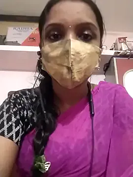 Tamil_Swathi — Freechat on StripChat