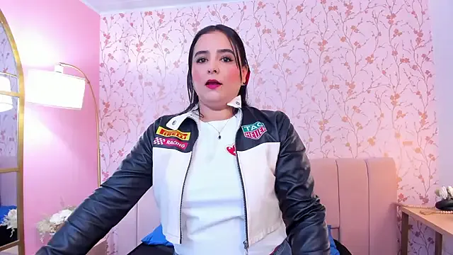 taylor_bennet — Freechat on StripChat