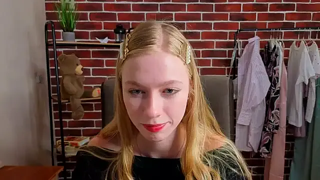 TerriiMiller — sexy tease my legs