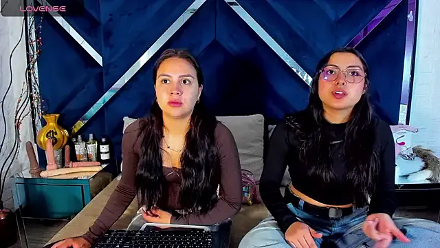 TheGirlsShow — tie to bed+ spank tits or ass hard