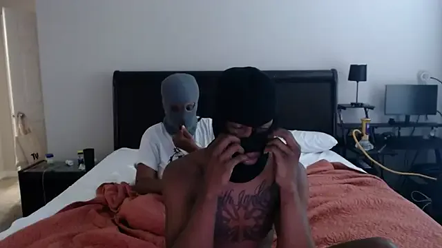 thestickybandits — Freechat on StripChat