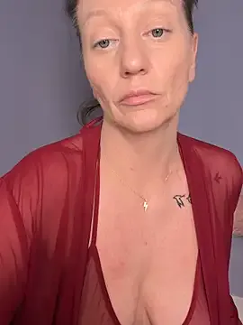 TheSweetestSlut — BOTTOMS OFF/DOGGY IN THE DRIVERS SEAT