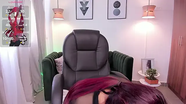 tiana_cruz — spread ass in closeup 