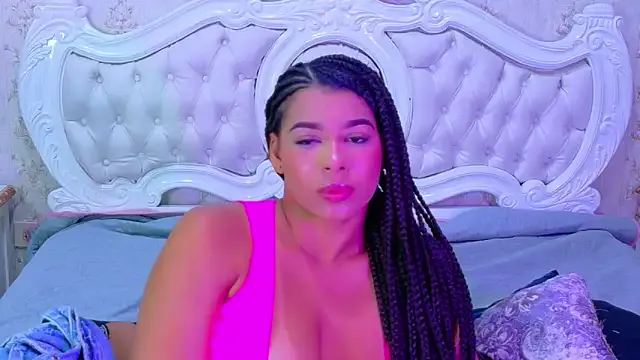 TiaraRosse on StripChat