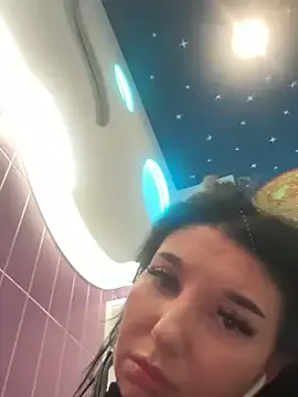 Tisha_Busty on StripChat