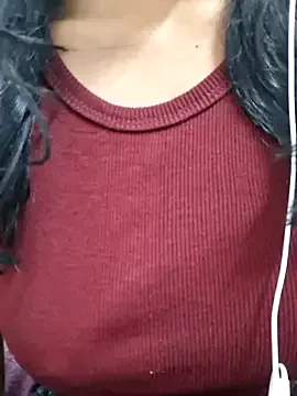 trending_tamizhachii — Lips show