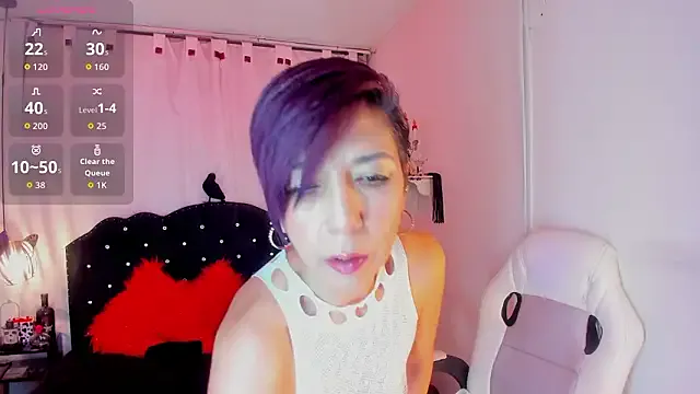 Trinityy__ — sensual dance in oil