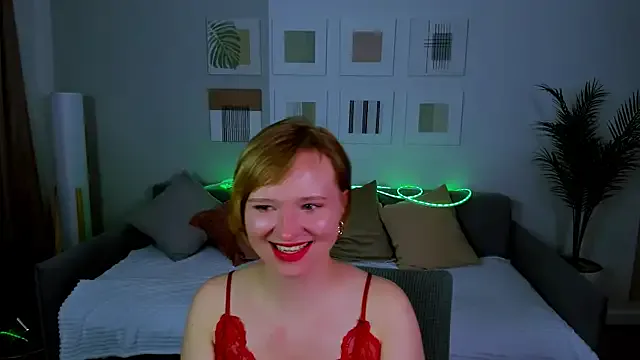 TrishaSmitty — Sexy Dance