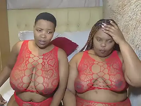 Twin_lovers on StripChat