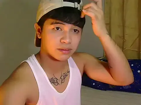 Untouchable_Bromancexxx — MAKE ME CUM IN PUBLIC