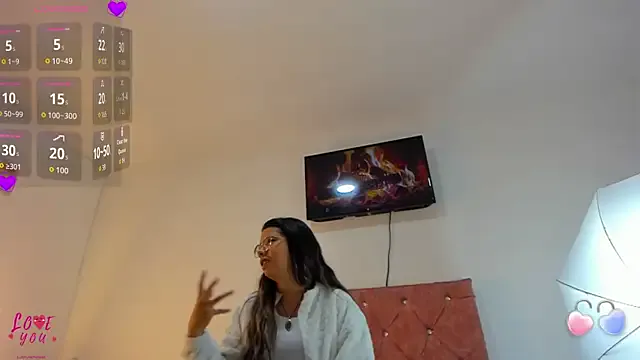 Vahiolet_smith on StripChat