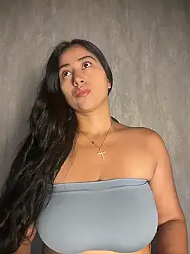 Valentinne_z — I want to give you pleasure