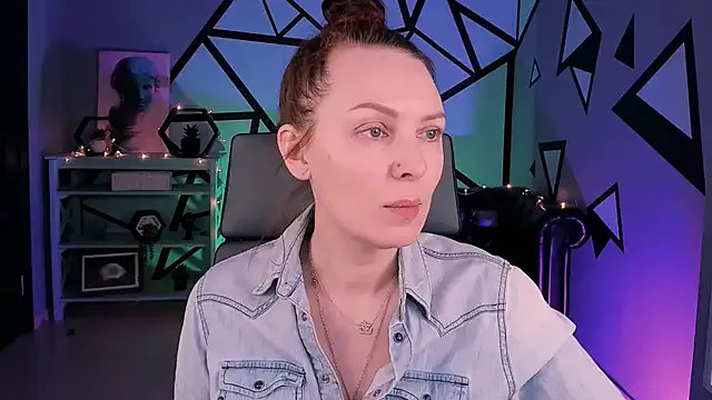 VandaRossi on StripChat