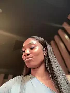 VannessaJj — Fuck my pussy hard till I squirt public
