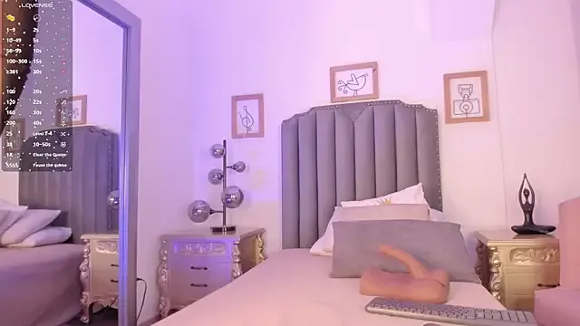 Vega___16 on StripChat