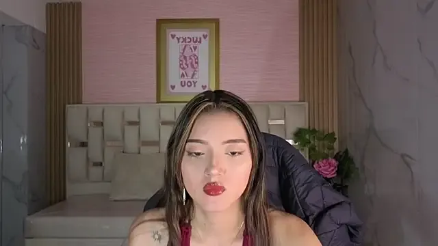 veronicaa_s — Freechat on StripChat