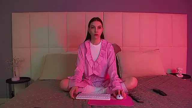 VeronicaVances — Freechat on StripChat