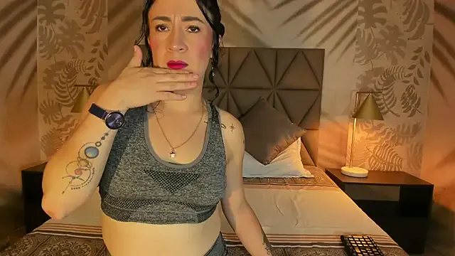 Victoria01_ on StripChat