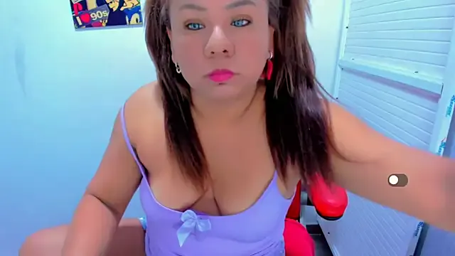 victoria_love89 on StripChat